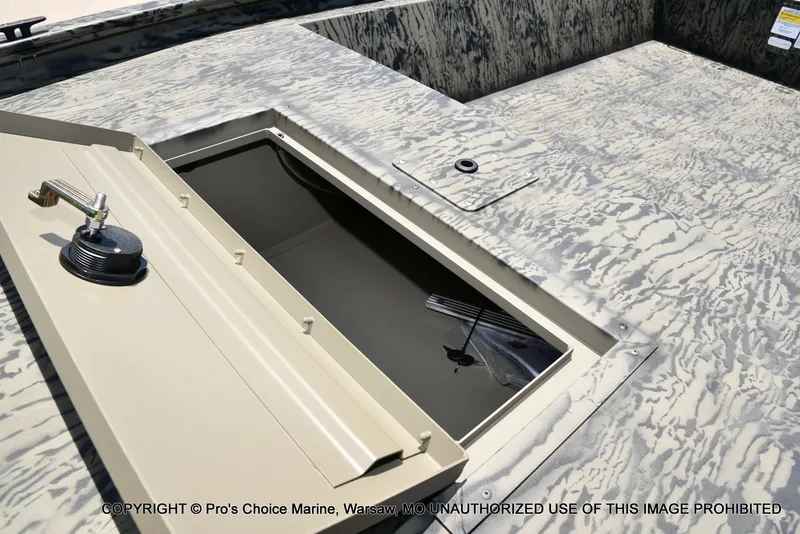 Slide: The Image of Tracker Grizzly 1648 Utility Jon w/25HP Mercury Tiller 2026 - 15