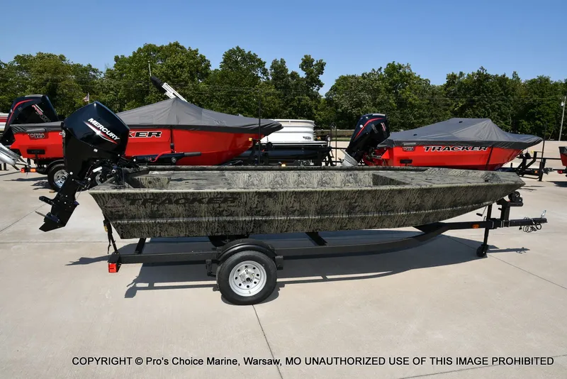 Slide: The Image of Tracker Grizzly 1648 Utility Jon w/25HP Mercury Tiller 2026 - 20