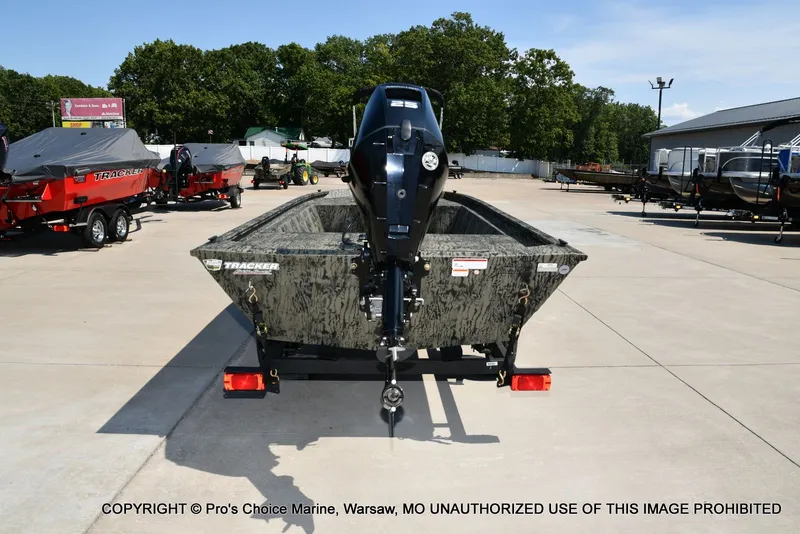 Slide: The Image of Tracker Grizzly 1648 Utility Jon w/25HP Mercury Tiller 2026 - 22