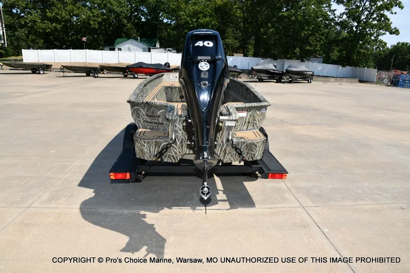 Slide: The Image of Tracker Grizzly 1650 T Prairie Wings Edition w/40HP Mercury Tiller 2026 - 22