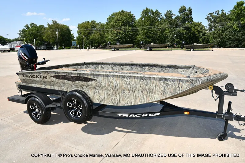 Slide: The Image of Tracker Grizzly 1650 T Prairie Wings Edition w/40HP Mercury Tiller 2026 - 38