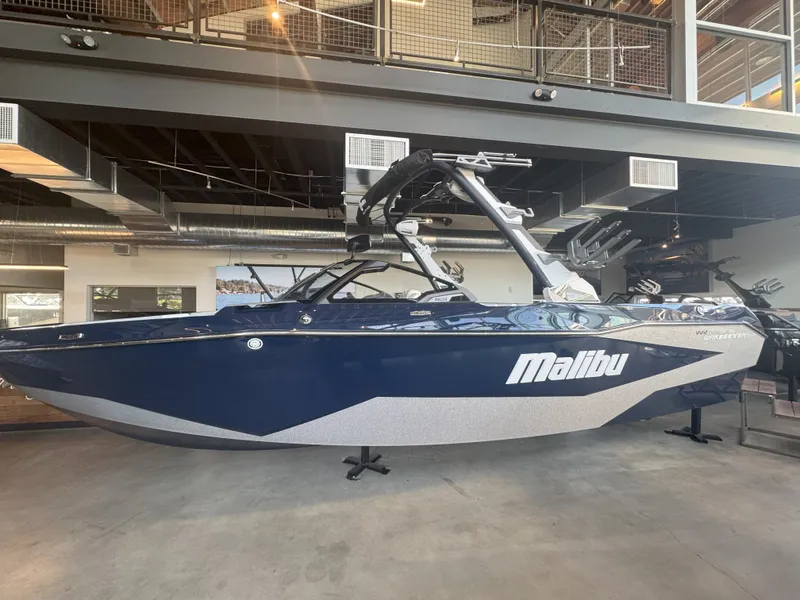 The Image of Malibu Wakesetter 25 LSV 2026 - 1