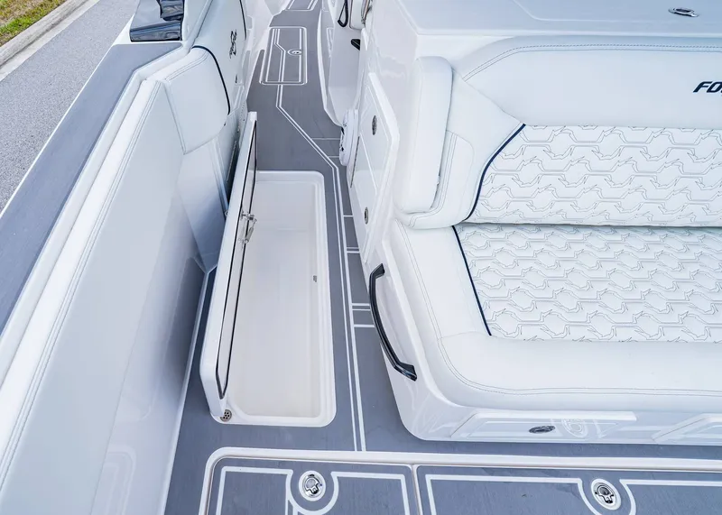 Slide: The Image of Fountain 38 SCX 2026 - 18