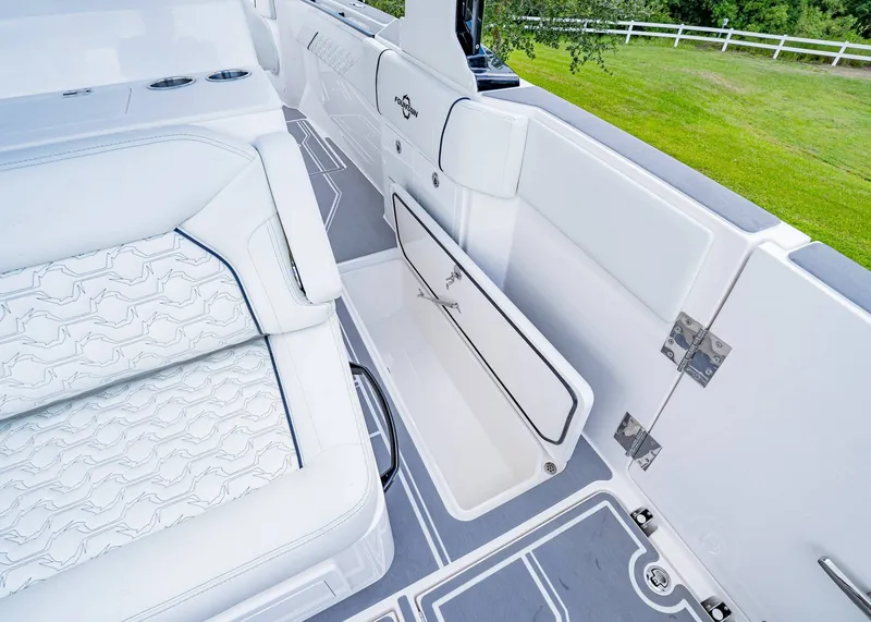 Slide: The Image of Fountain 38 SCX 2026 - 19