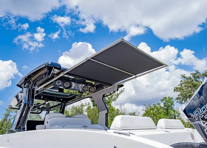 Slide: The Image of Fountain 38 SCX 2026 - 30