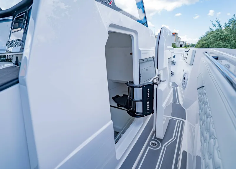 Slide: The Image of Fountain 38 SCX 2026 - 31