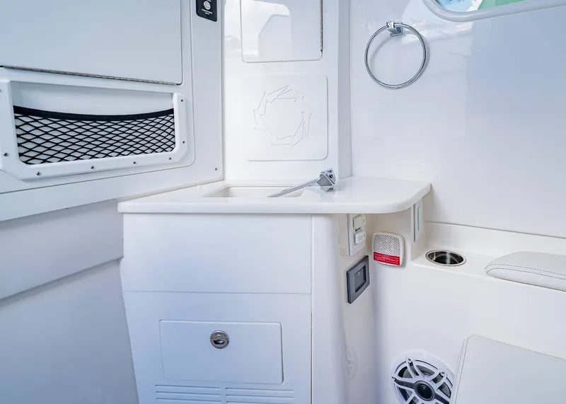 Slide: The Image of Fountain 38 SCX 2026 - 34