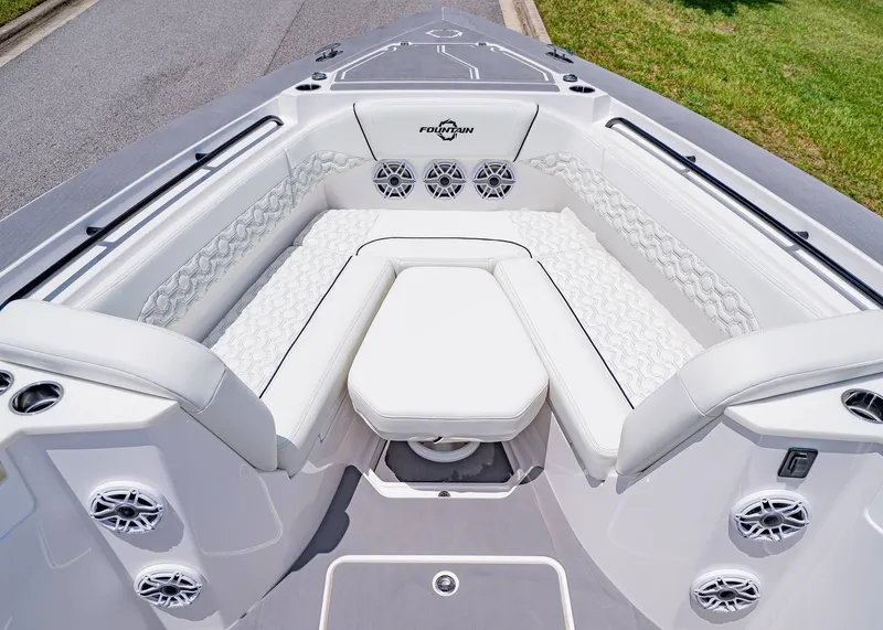 Slide: The Image of Fountain 38 SCX 2026 - 43