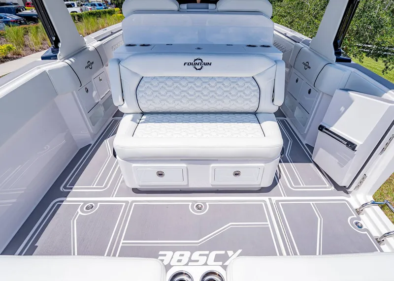 Slide: The Image of Fountain 38 SCX 2026 - 9