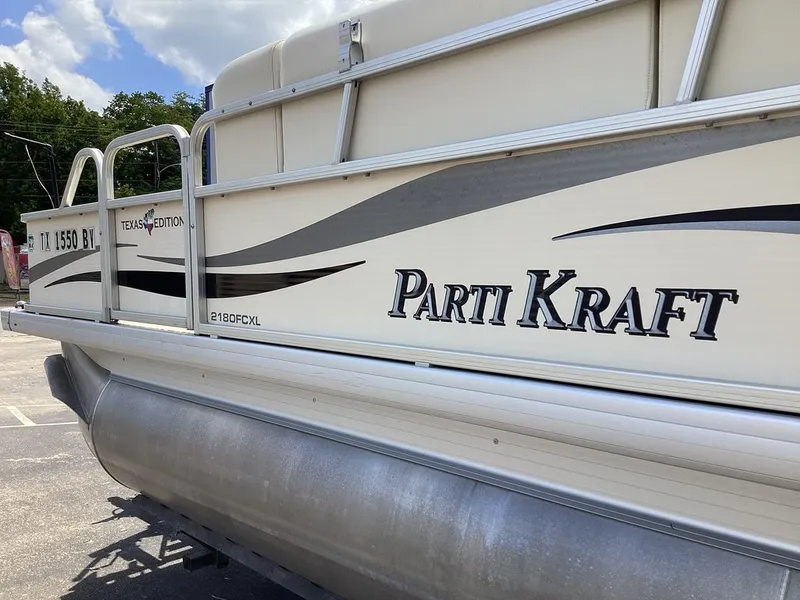 Slide: The Image of Parti Kraft 2180 FCXL 2009 - 10