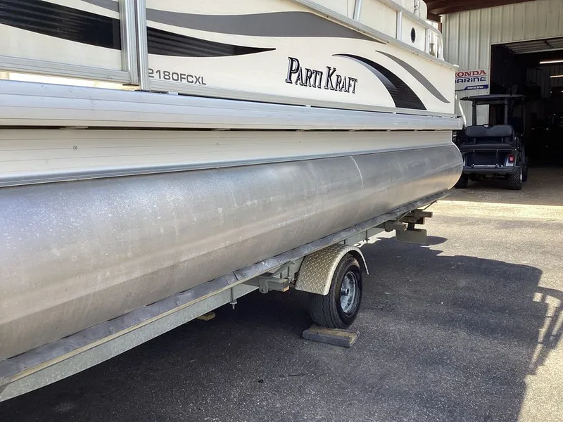 Slide: The Image of Parti Kraft 2180 FCXL 2009 - 18