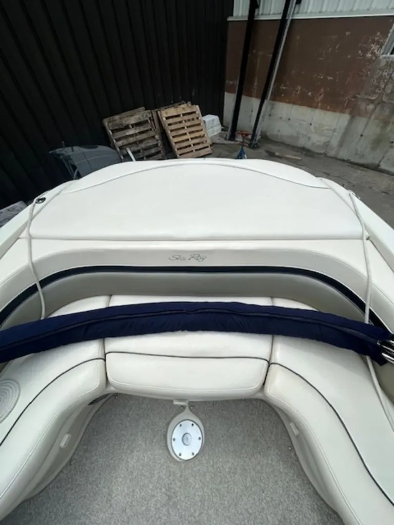 Slide: The Image of Sea Ray 240 Select 2005 - 12