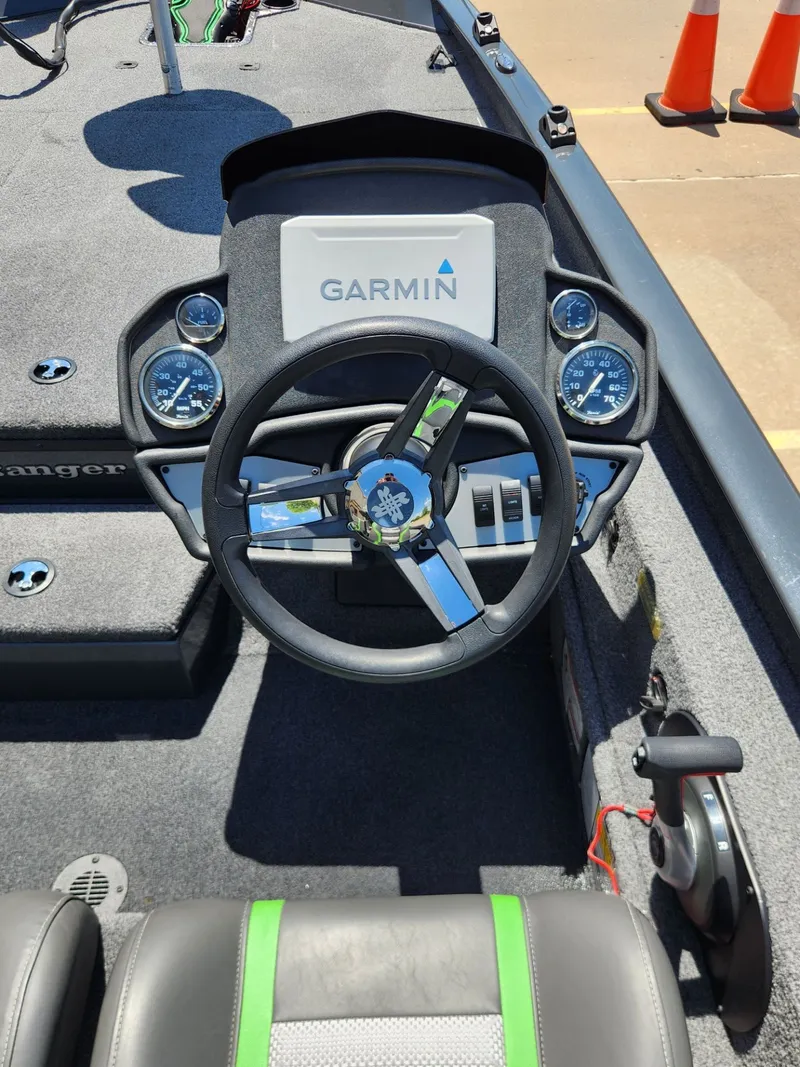 Slide: The Image of Ranger RT188P 2022 - 13