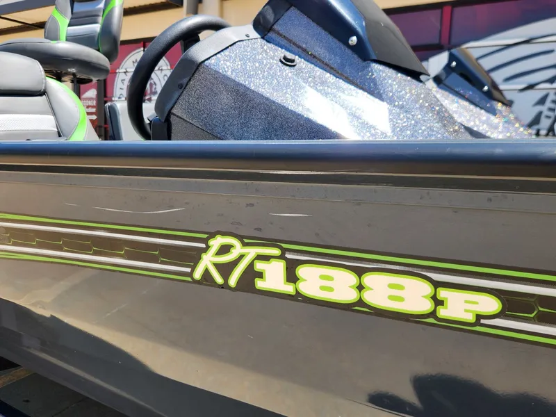 Slide: The Image of Ranger RT188P 2022 - 15