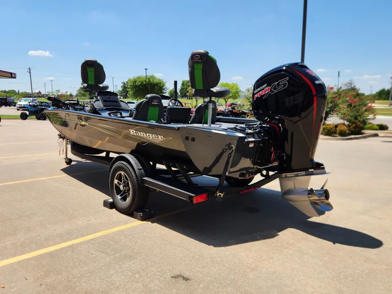 Slide: The Image of Ranger RT188P 2022 - 6