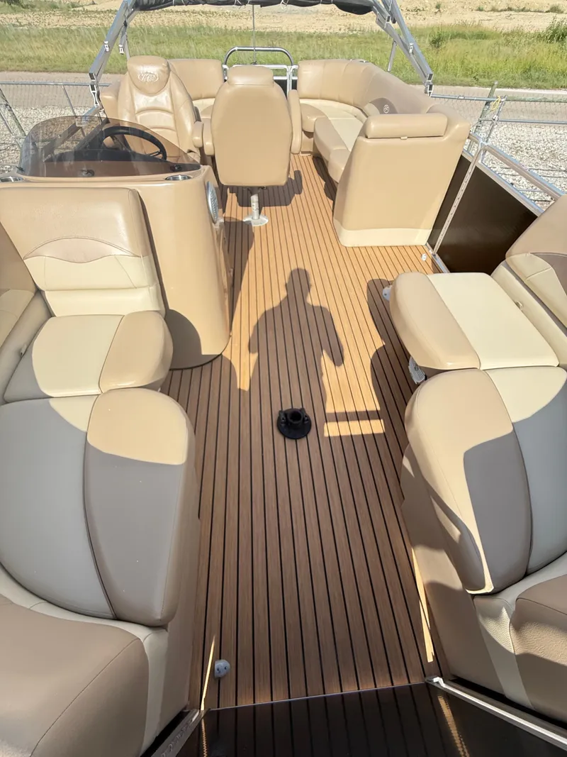 Slide: The Image of Harris Cruiser 200 2015 - 10