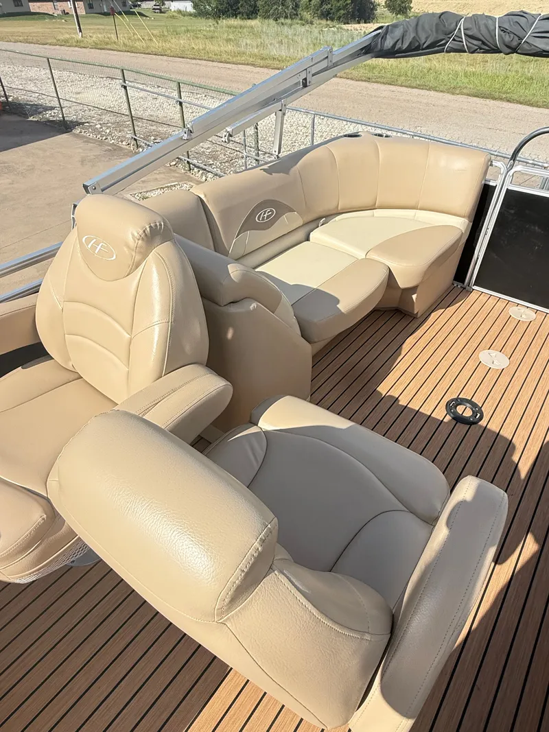 Slide: The Image of Harris Cruiser 200 2015 - 14