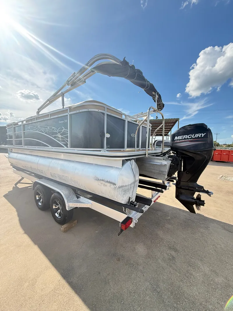 Slide: The Image of Harris Cruiser 200 2015 - 3