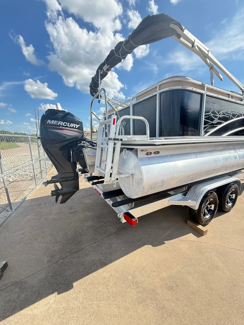 Slide: The Image of Harris Cruiser 200 2015 - 4