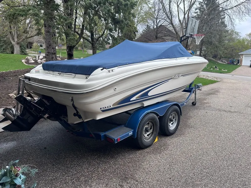 Slide: The Image of Sea Ray 190 Signature 1999 - 2