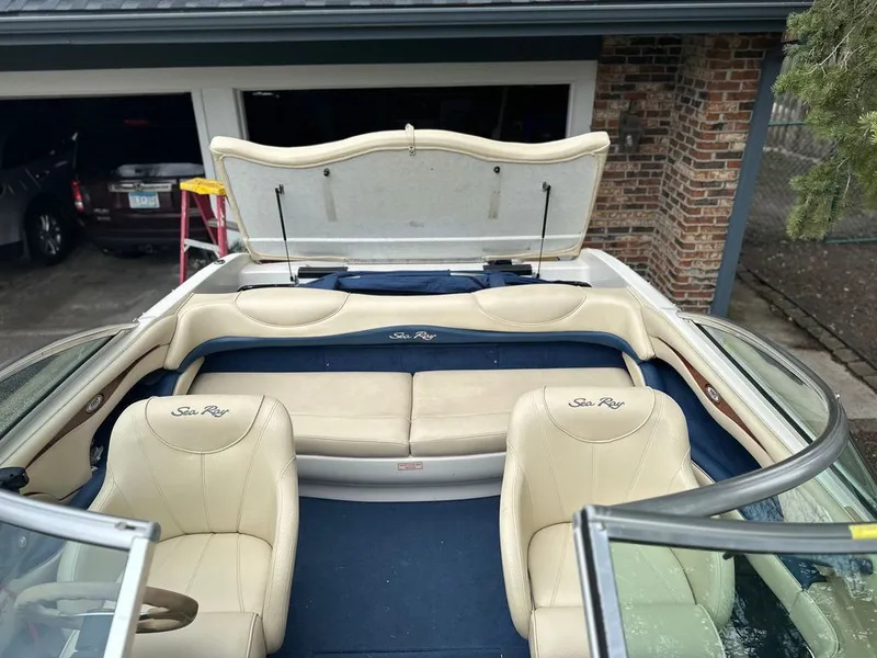 Slide: The Image of Sea Ray 190 Signature 1999 - 7