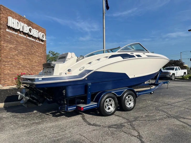 Slide: The Image of Chaparral 224 Sunesta 2016 - 4