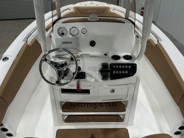 Slide: The Image of NauticStar 212 Legacy 2026 - 8