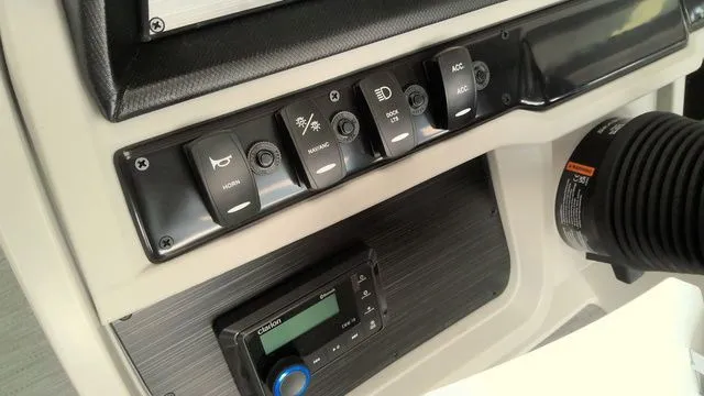 Slide: The Image of Godfrey Sweetwater 2286 SFLC 27" Impact Center Tube Packag 2026 - 13