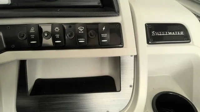 Slide: The Image of Godfrey Sweetwater 2286 SFLC 27" Impact Center Tube Packag 2026 - 15