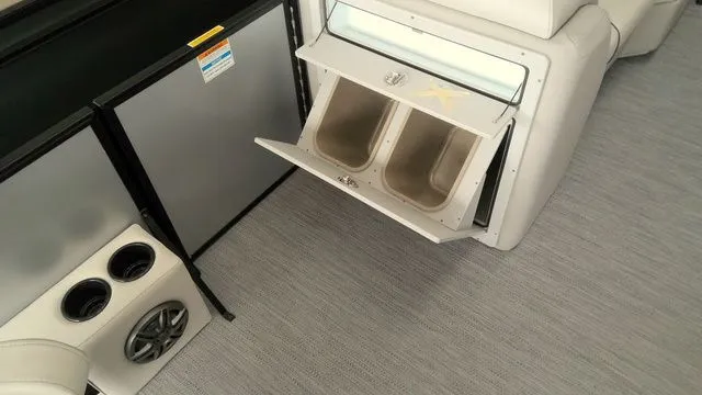 Slide: The Image of Godfrey Sweetwater 2286 SFLC 27" Impact Center Tube Packag 2026 - 18