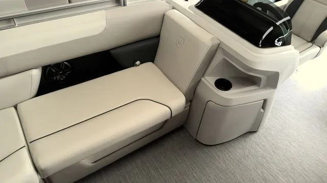 Slide: The Image of Godfrey Sweetwater 2286 SFLC 27" Impact Center Tube Packag 2026 - 4