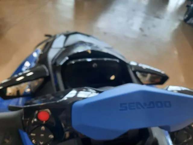 Slide: The Image of Sea-Doo Wake 2025 - 9