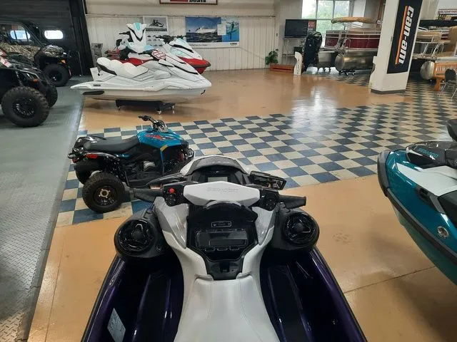 Slide: The Image of Sea-Doo GTI 2025 - 4