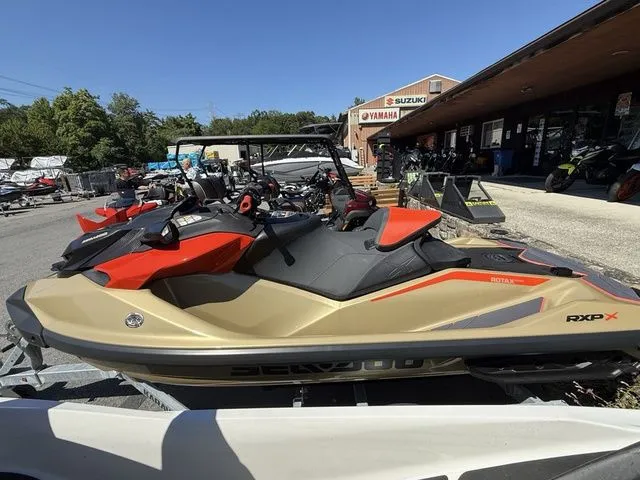 Slide: The Image of Sea-Doo RXP-X 325 2025 - 6