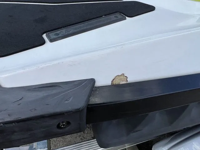 Slide: The Image of Sea-Doo Wake 2015 - 9