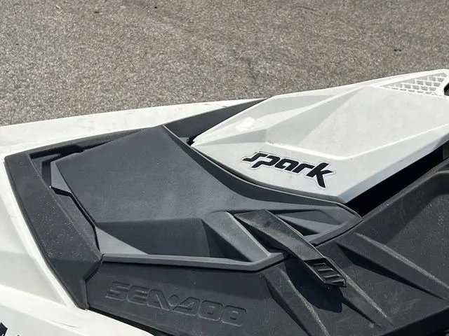Slide: The Image of Sea-Doo Spark 2up ROTAX® 900 H.O. ACE™ iBR® 2014 - 12