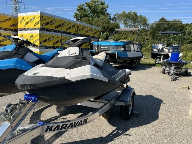 Slide: The Image of Sea-Doo Spark 2up ROTAX® 900 H.O. ACE™ iBR® 2014 - 16