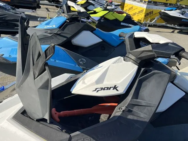 Slide: The Image of Sea-Doo Spark 2up ROTAX® 900 H.O. ACE™ iBR® 2014 - 18