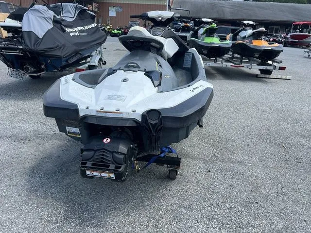 Slide: The Image of Sea-Doo Spark 2up ROTAX® 900 H.O. ACE™ iBR® 2014 - 7