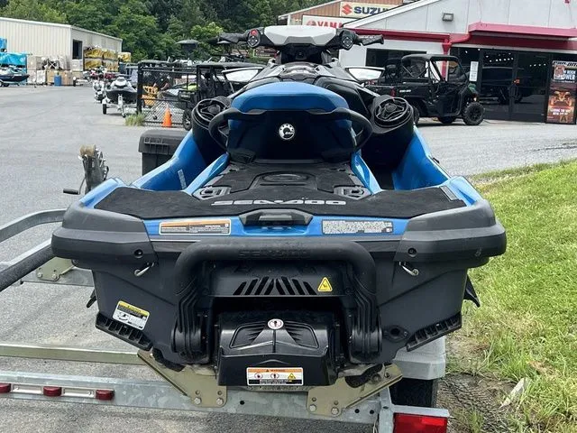 Slide: The Image of Sea-Doo GTX 170 iDF & Sound System 2021 - 5