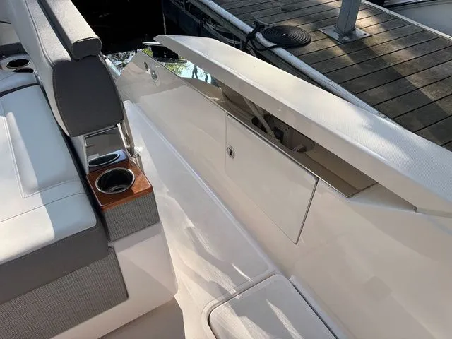 Slide: The Image of Tiara 38 LS 2019 - 12