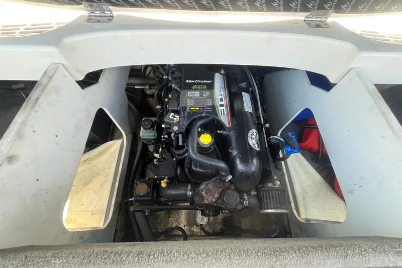 Slide: The Image of Engine compartment of a 2013 Monterey 184FS boat with MerCruiser 3.0L engine. - 13