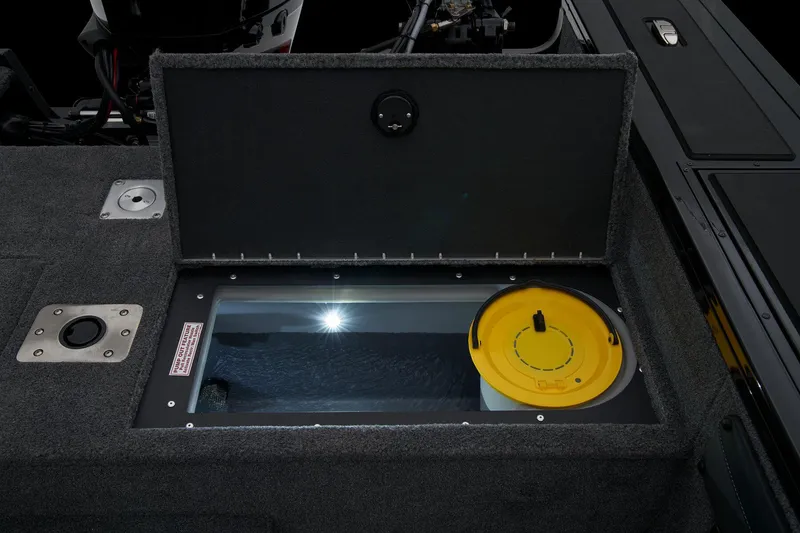 Slide: The Image of Tracker Targa V-19 WT 2026 - 57