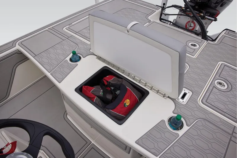 Slide: The Image of Mako 18 Pro Skiff 2026 - 25