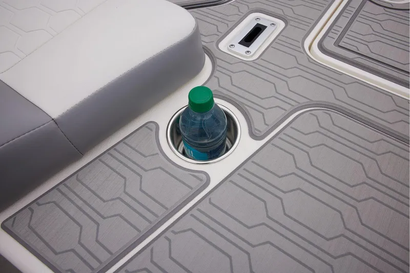 Slide: The Image of Mako 18 Pro Skiff 2026 - 48