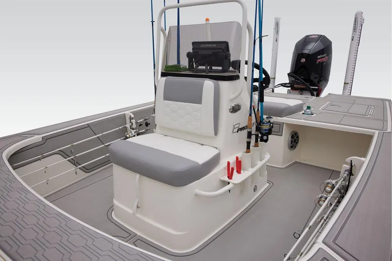 Slide: The Image of Mako 18 Pro Skiff 2026 - 26