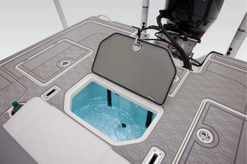 Slide: The Image of Mako 18 Pro Skiff 2026 - 25