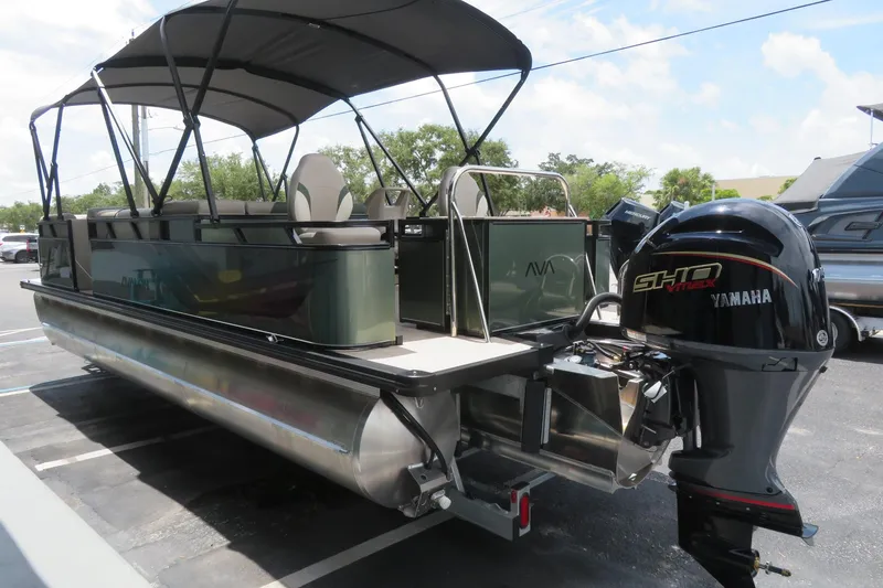 Slide: The Image of 2026 Avalon 2385 Venture 85 Rear Fish luxury tri-toon boat with Yamaha engine in Sarasota, FL. - 4