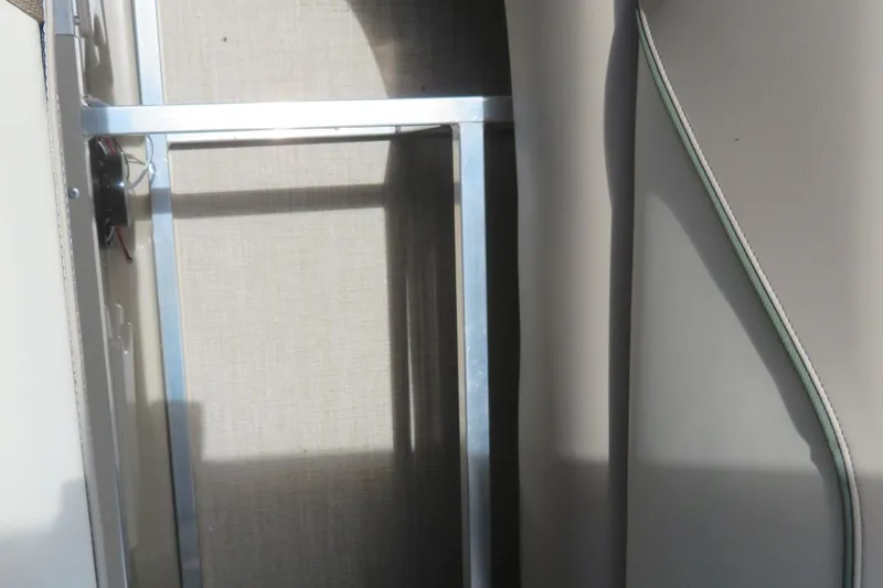 Slide: The Image of Interior detail of 2026 Avalon 2385 Venture 85 Rear Fish luxury tri-toon boat. - 51