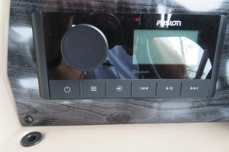 Slide: The Image of Fusion Bluetooth stereo system on 2026 Avalon 2385 Venture 85 Rear Fish boat. - 70